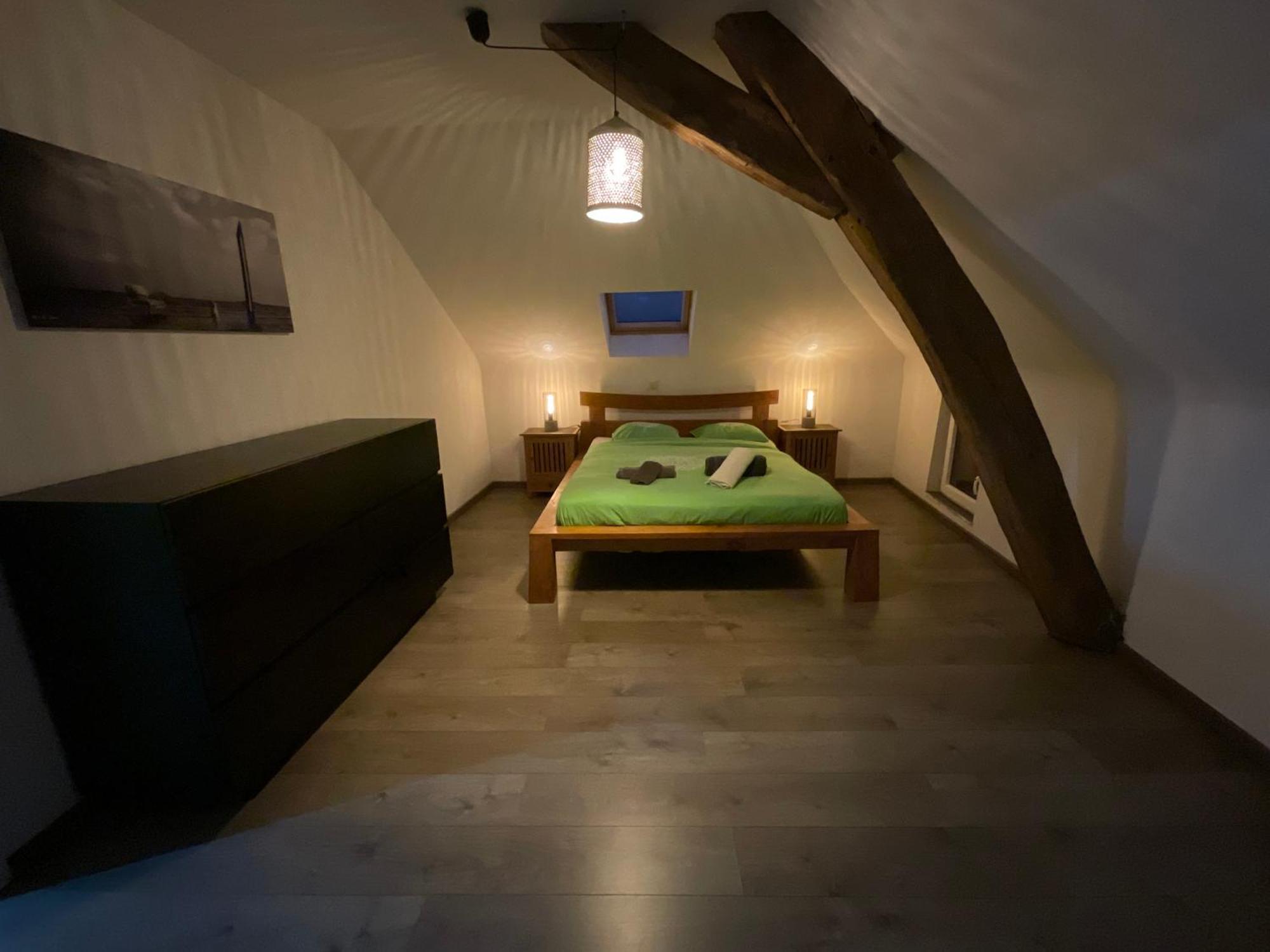 Maison 3 Chambres Proximite Aeroport Et Grand Axes Charleroi Exteriör bild